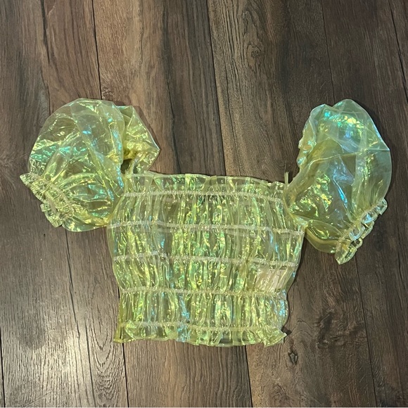 Nasty Gal || Oh Honey Metallic Puff Sleeve Top - Picture 2 of 7